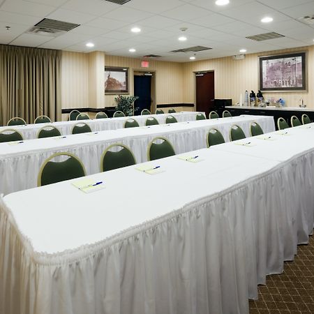 Holiday Inn Express Hotel & Suites- Gadsden By Ihg Екстериор снимка